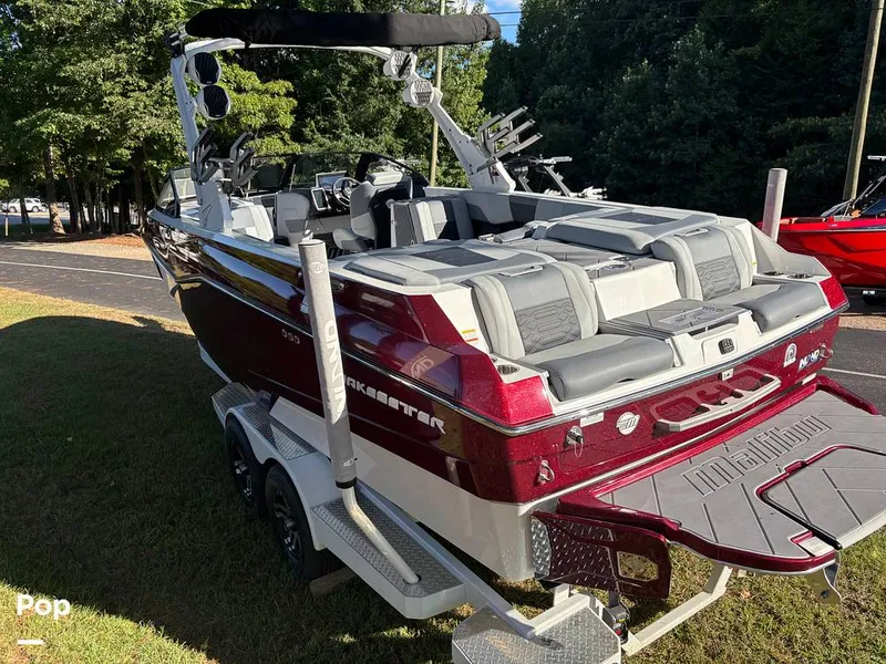 Slide: The Image of Malibu Wakesetter 25 LSV 2024 - 15823401