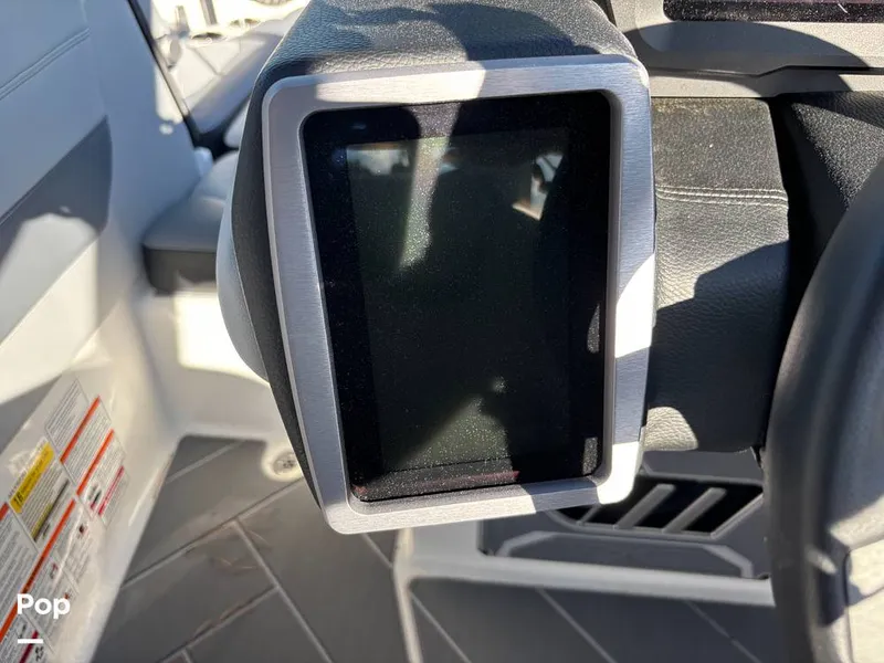 Slide: The Image of Malibu Wakesetter 25 LSV 2024 - 15823441