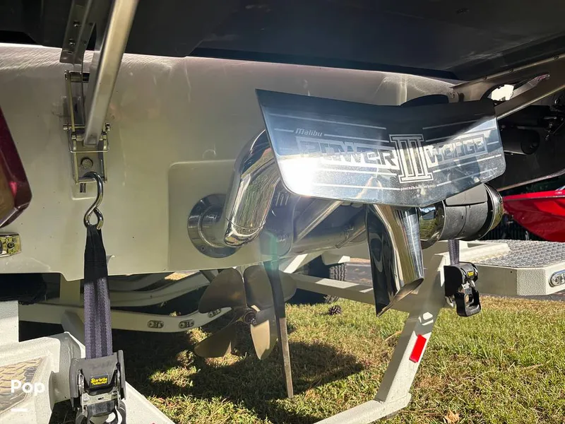 Slide: The Image of Malibu Wakesetter 25 LSV 2024 - 15823410