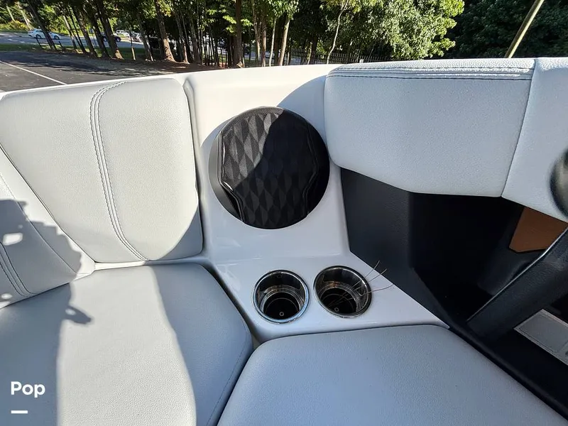 Slide: The Image of Malibu 24 MXZ 2024 - 15823140