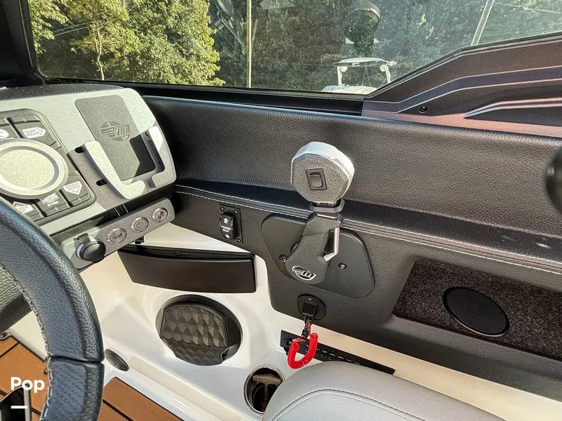 Slide: The Image of Malibu 24 MXZ 2024 - 15823352