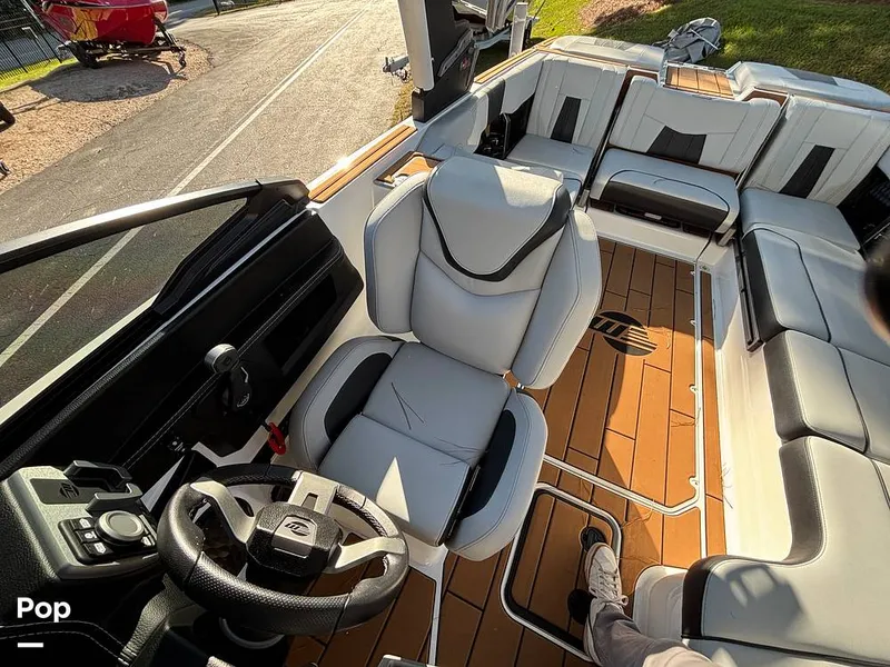 Slide: The Image of Malibu 24 MXZ 2024 - 15823355