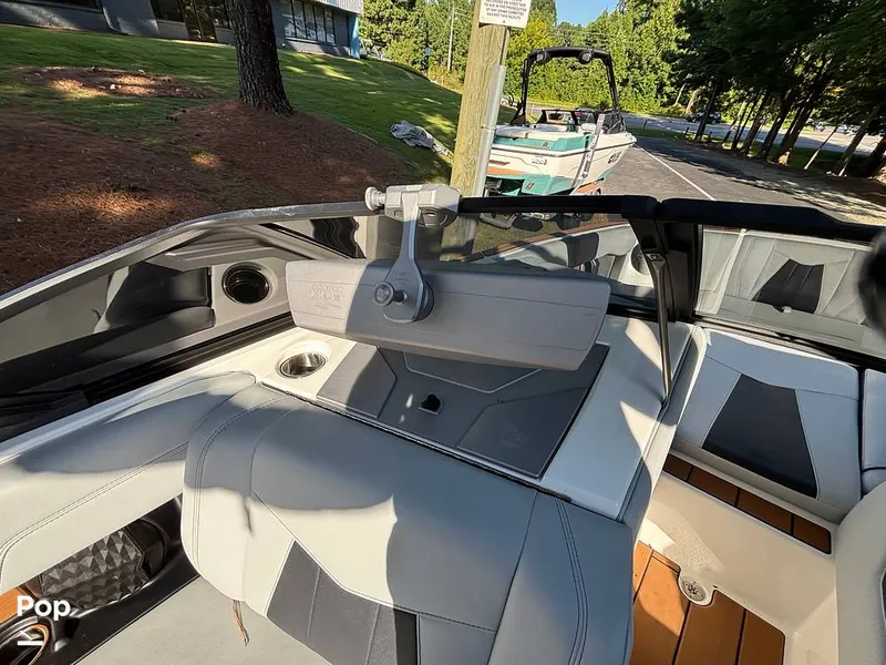 Slide: The Image of Malibu 24 MXZ 2024 - 15823345