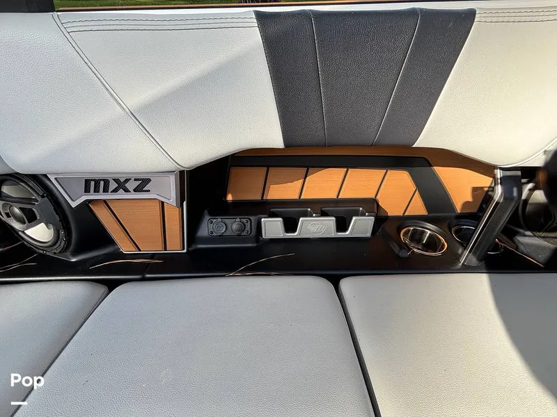 Slide: The Image of Malibu 24 MXZ 2024 - 15823364