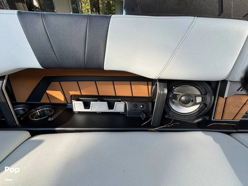 Slide: The Image of Malibu 24 MXZ 2024 - 15823368