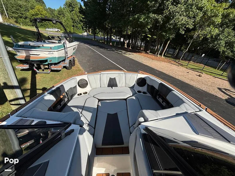 Slide: The Image of Malibu 24 MXZ 2024 - 15823136