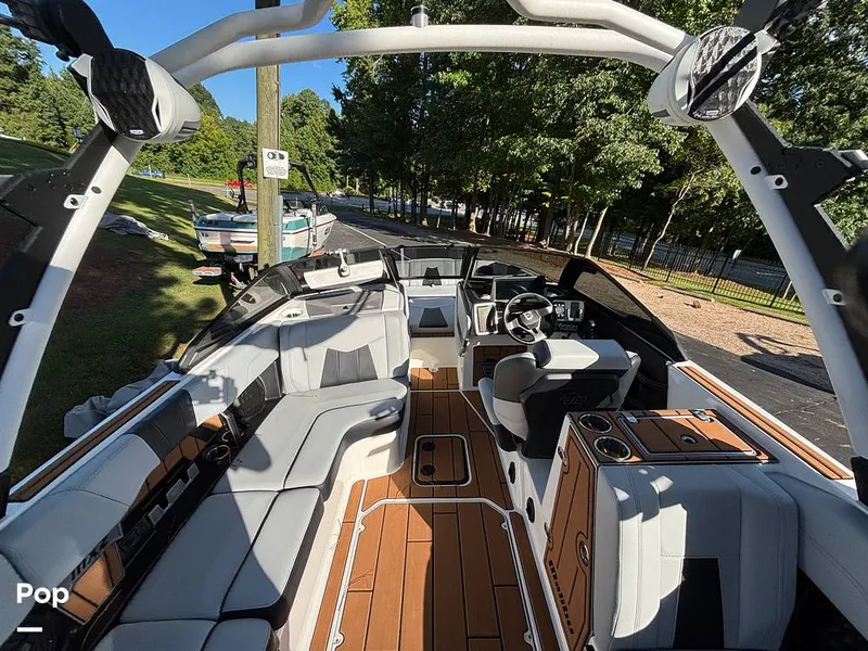 Slide: The Image of Malibu 24 MXZ 2024 - 15823135