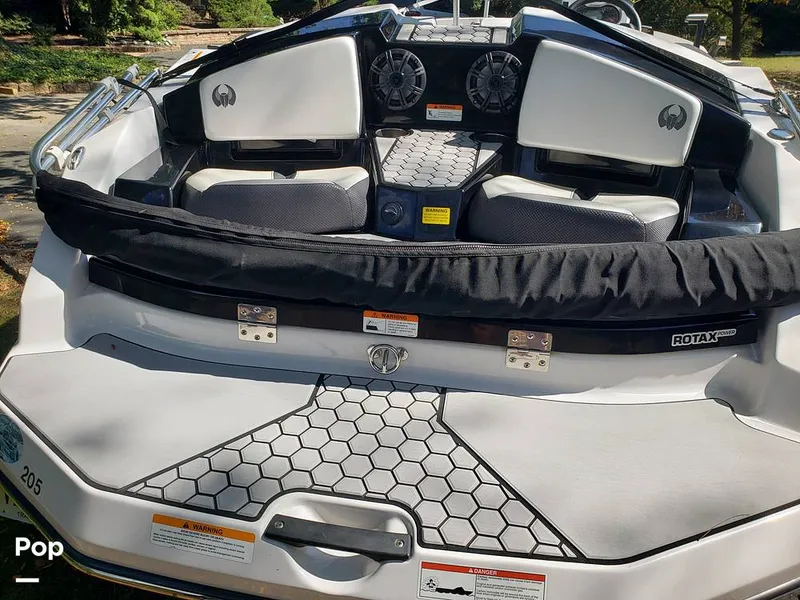 Slide: The Image of Scarab 165 ID 2018 - 15894648