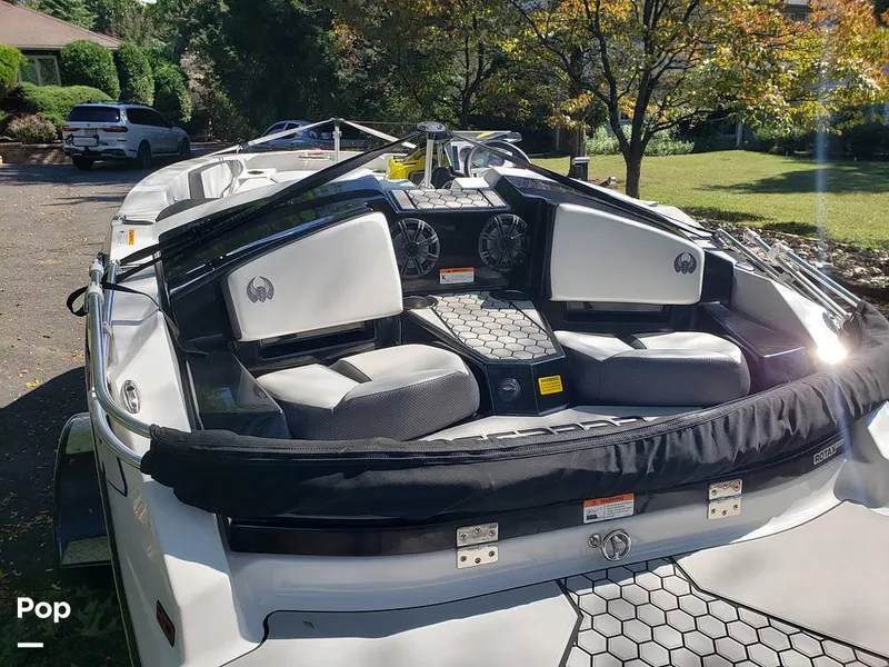 Slide: The Image of Scarab 165 ID 2018 - 15894635