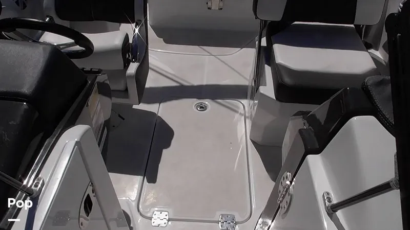 Slide: The Image of Monterey M45 2022 - 15834576