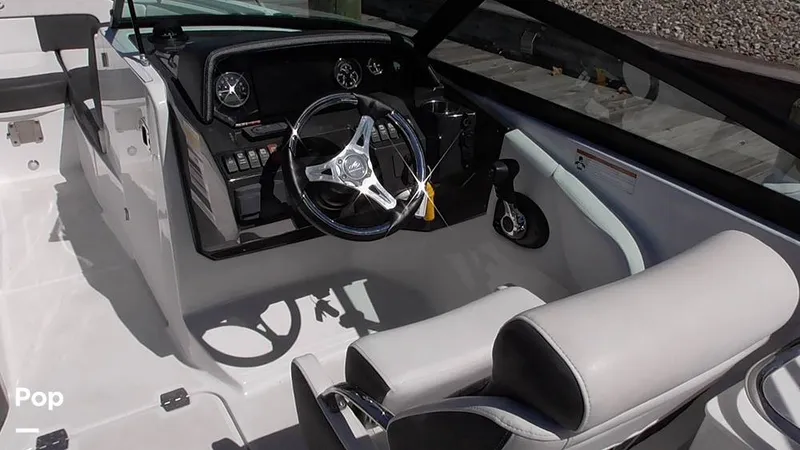 Slide: The Image of Monterey M45 2022 - 15834577