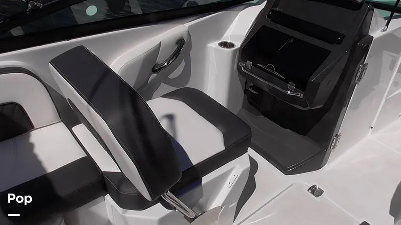 Slide: The Image of Monterey M45 2022 - 15834586