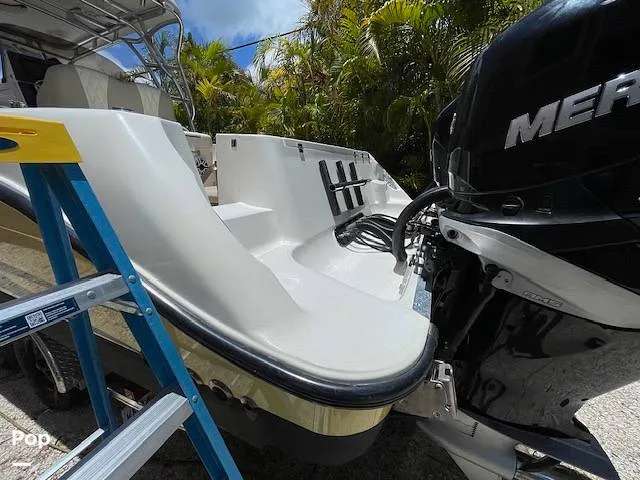 Slide: The Image of Hydra-Sports 33VX 2005 - 15912166