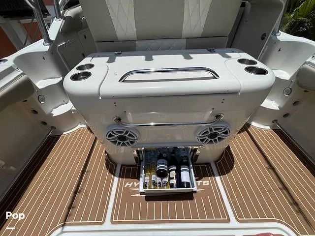 Slide: The Image of Hydra-Sports 33VX 2005 - 15912168