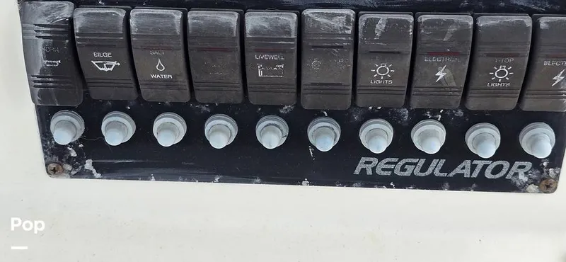 Slide: The Image of Regulator Marine 23 FS 2005 - 15839049