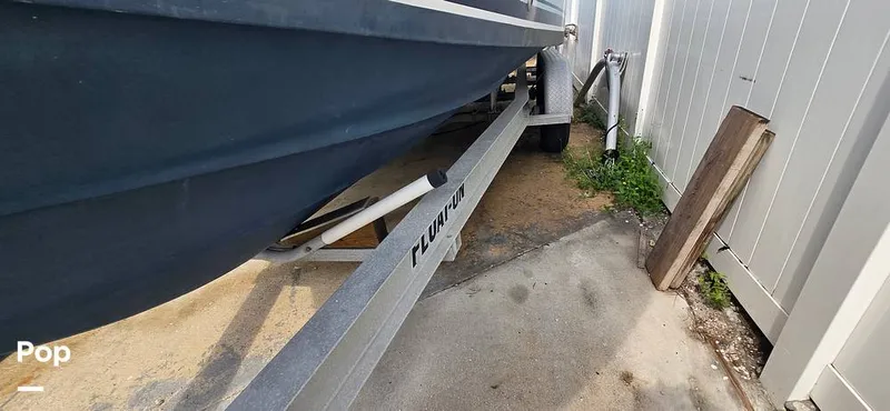 Slide: The Image of Regulator Marine 23 FS 2005 - 15839099