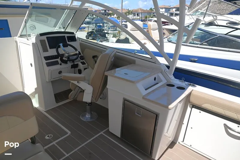 Slide: The Image of Sailfish 245 DC 2021 - 15861516