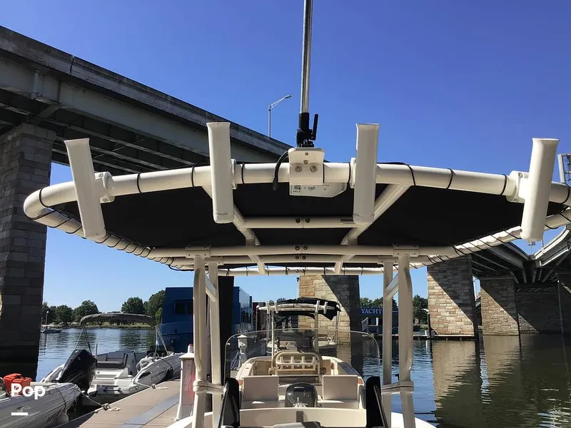 Slide: The Image of Trophy 22CC 2024 - 15818348