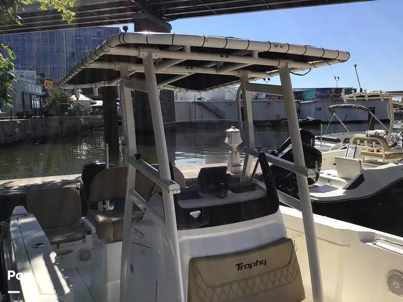 Slide: The Image of Trophy 22CC 2024 - 15818175