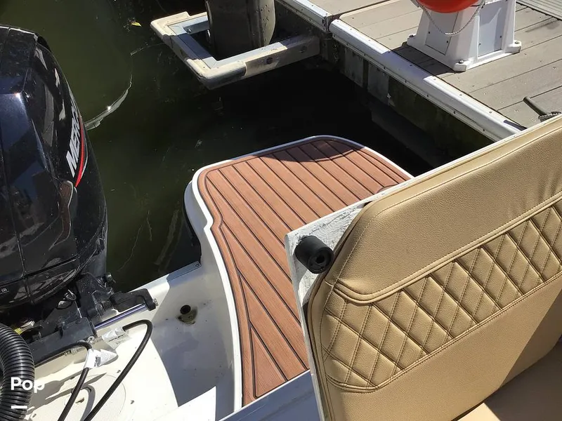 Slide: The Image of Trophy 22CC 2024 - 15818148