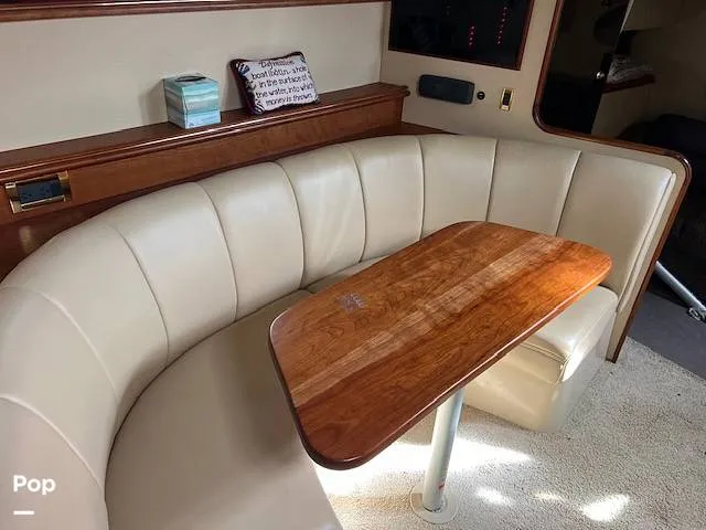 Slide: The Image of Cruisers Yachts 3275 2002 - 15974507