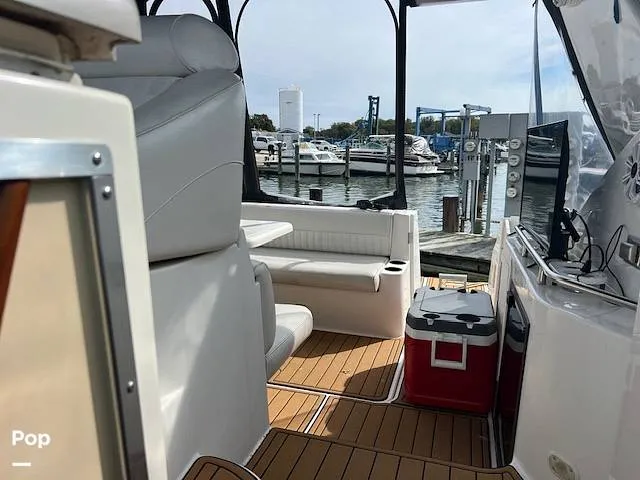 Slide: The Image of Cruisers Yachts 3275 2002 - 15974518