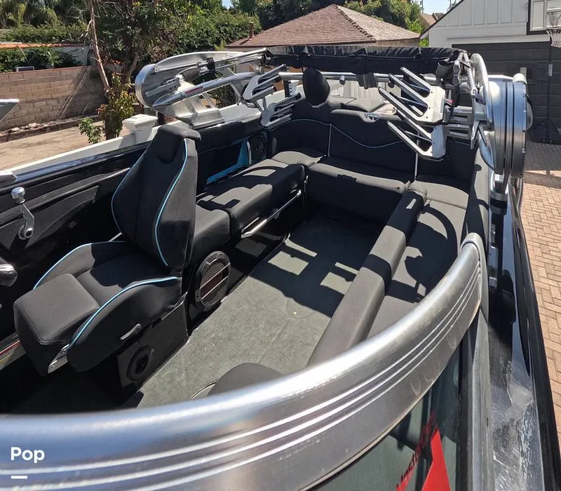 Slide: The Image of Mastercraft X23 2018 - 15905540