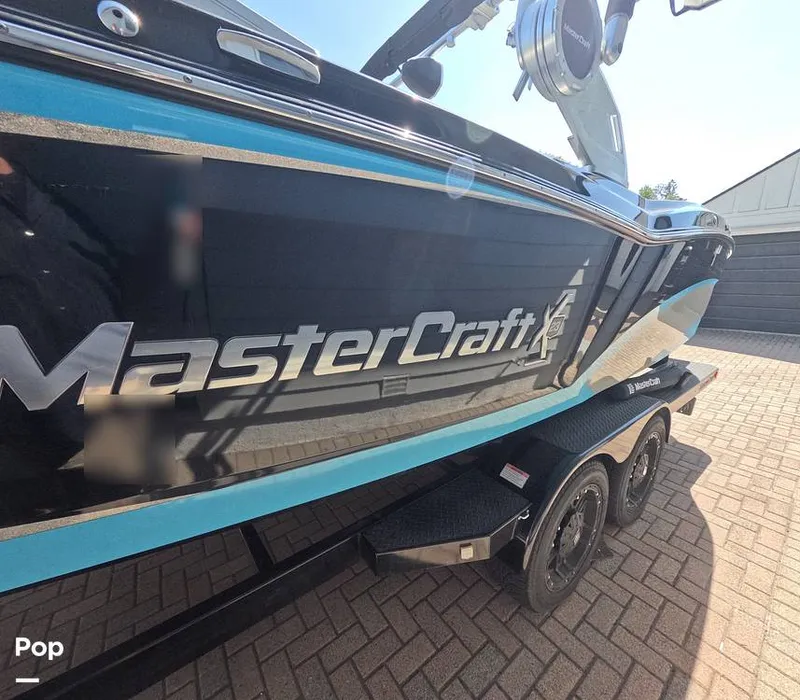 Slide: The Image of Mastercraft X23 2018 - 15905545