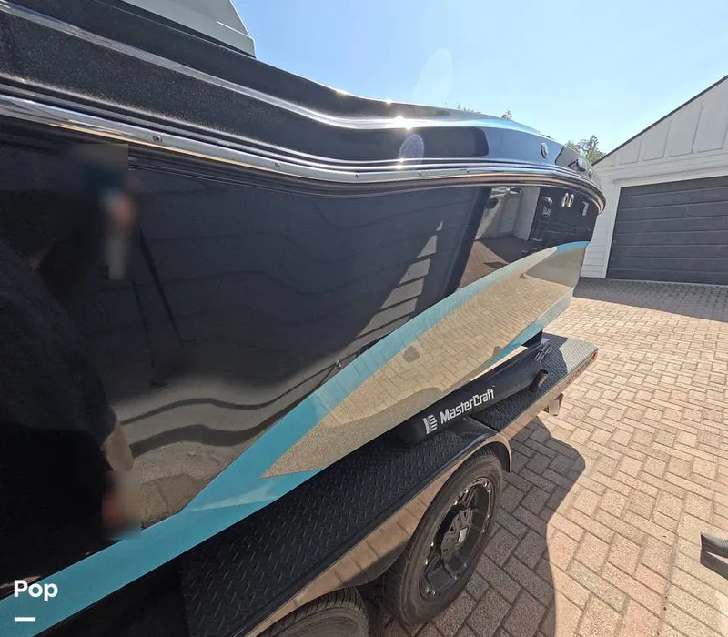 Slide: The Image of Mastercraft X23 2018 - 15905546