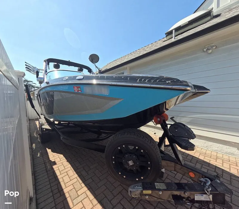 Slide: The Image of Mastercraft X23 2018 - 15905520