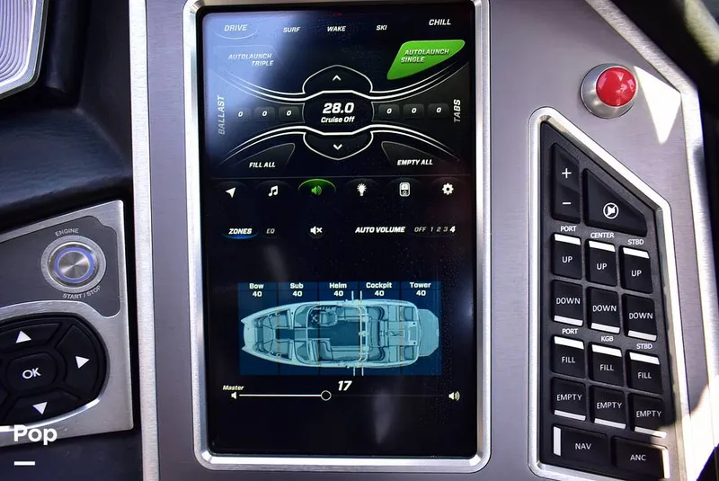 Slide: The Image of Mastercraft X23 2018 - 15905568