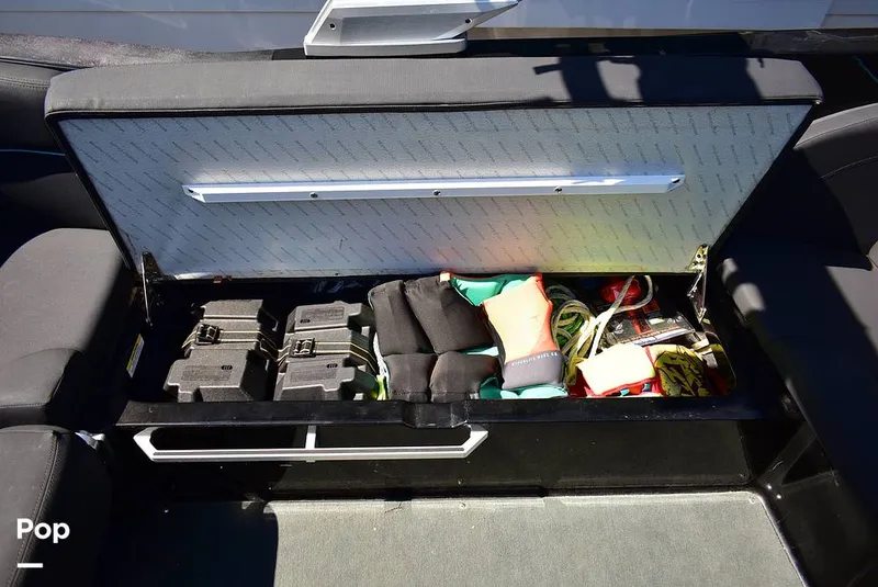 Slide: The Image of Mastercraft X23 2018 - 15905580