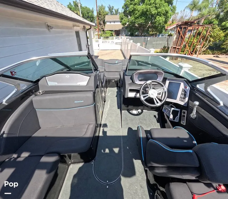 Slide: The Image of Mastercraft X23 2018 - 15905524