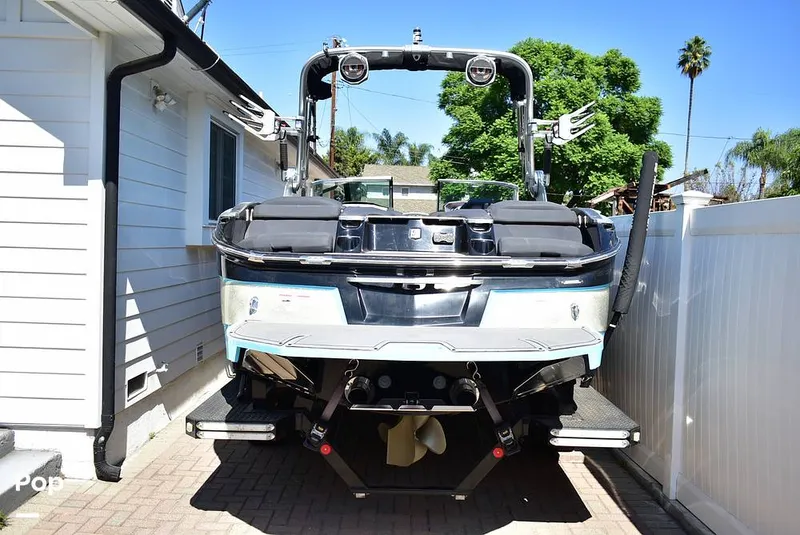 Slide: The Image of Mastercraft X23 2018 - 15905600