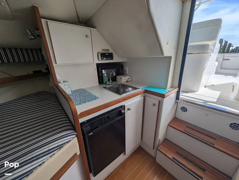 Slide: The Image of Tiara 2900 Coronet Harbor Edition 2001 - 15839254