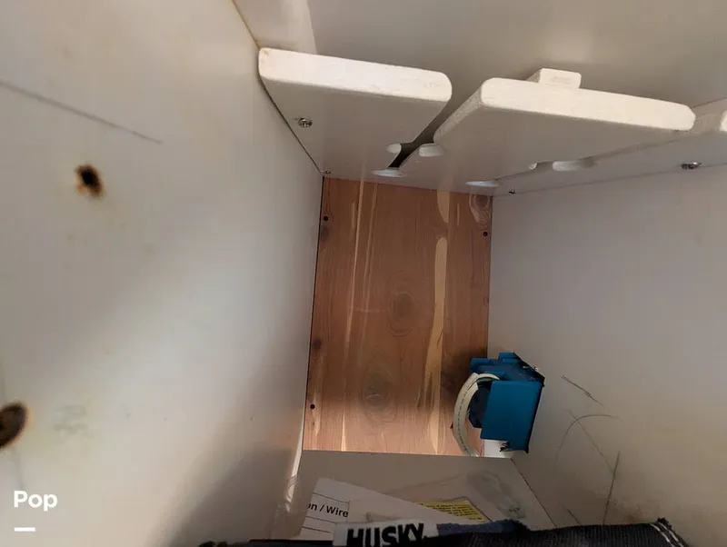 Slide: The Image of Tiara 2900 Coronet Harbor Edition 2001 - 15839268