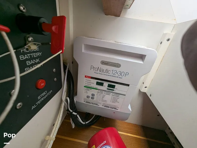 Slide: The Image of Tiara 2900 Coronet Harbor Edition 2001 - 15839271