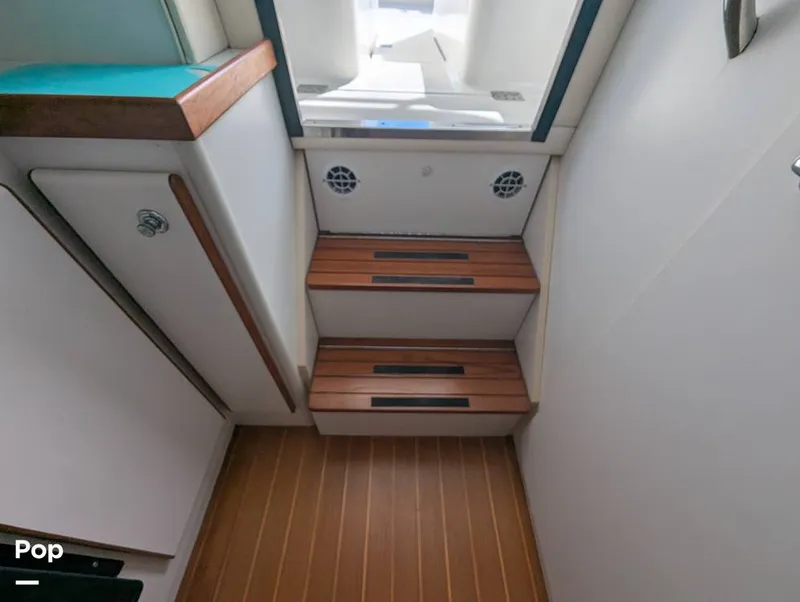 Slide: The Image of Tiara 2900 Coronet Harbor Edition 2001 - 15839275