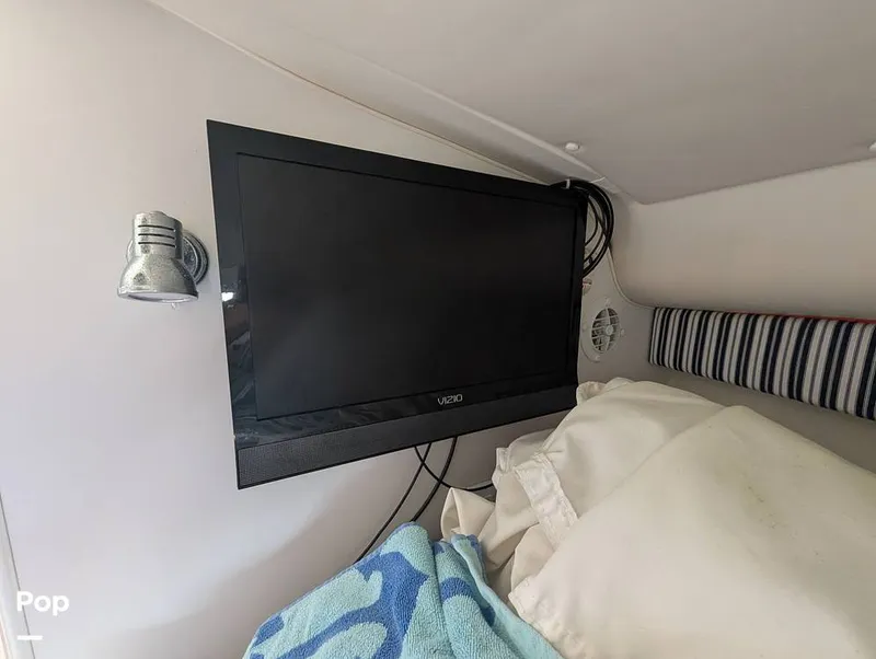 Slide: The Image of Tiara 2900 Coronet Harbor Edition 2001 - 15839276