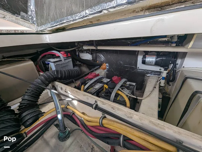 Slide: The Image of Tiara 2900 Coronet Harbor Edition 2001 - 15839171