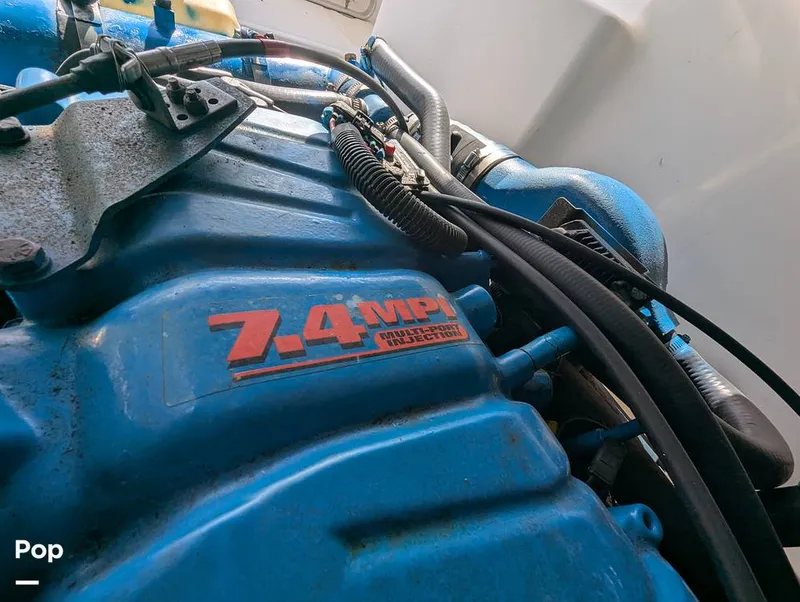 Slide: The Image of Tiara 2900 Coronet Harbor Edition 2001 - 15839182