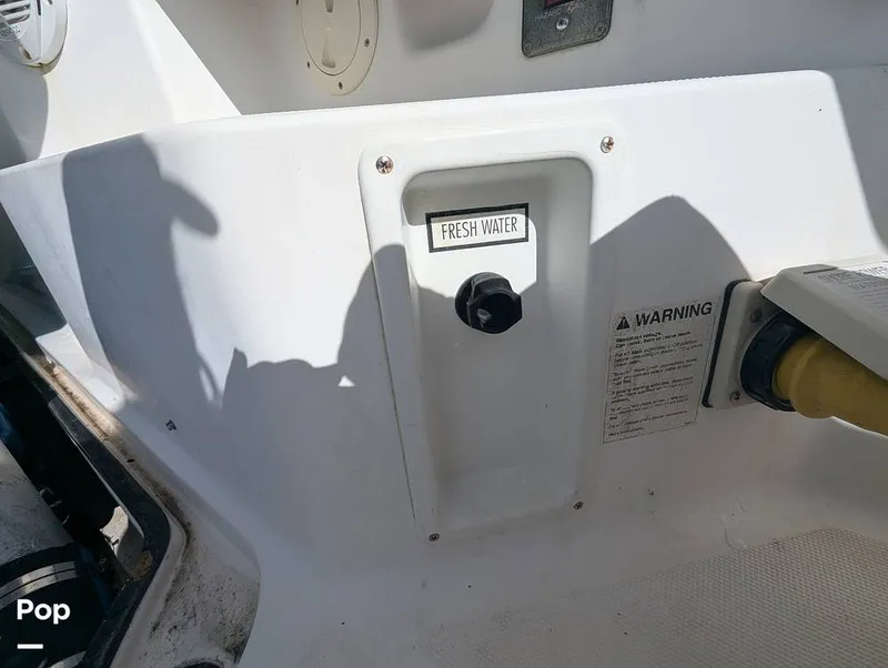 Slide: The Image of Tiara 2900 Coronet Harbor Edition 2001 - 15839191