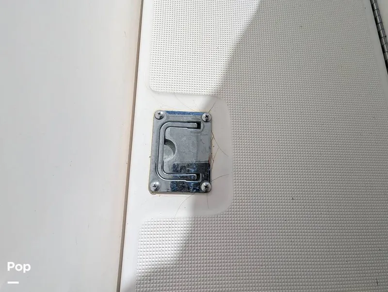 Slide: The Image of Tiara 2900 Coronet Harbor Edition 2001 - 15839204