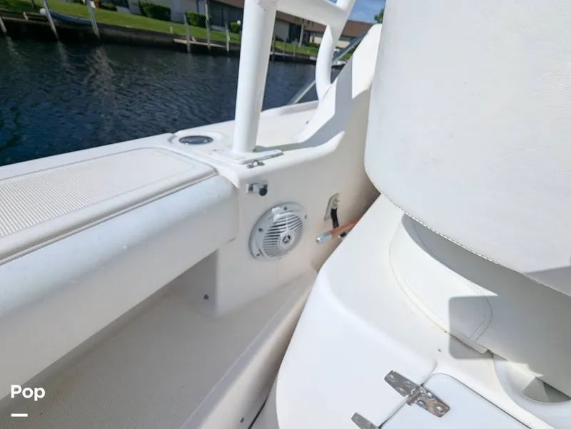 Slide: The Image of Tiara 2900 Coronet Harbor Edition 2001 - 15839232