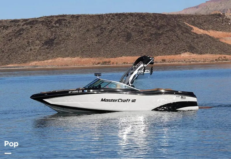 Slide: The Image of Mastercraft xt22 2020 - 15835795