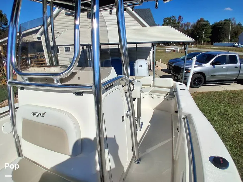 Slide: The Image of Bulls Bay 200 2022 - 16015785