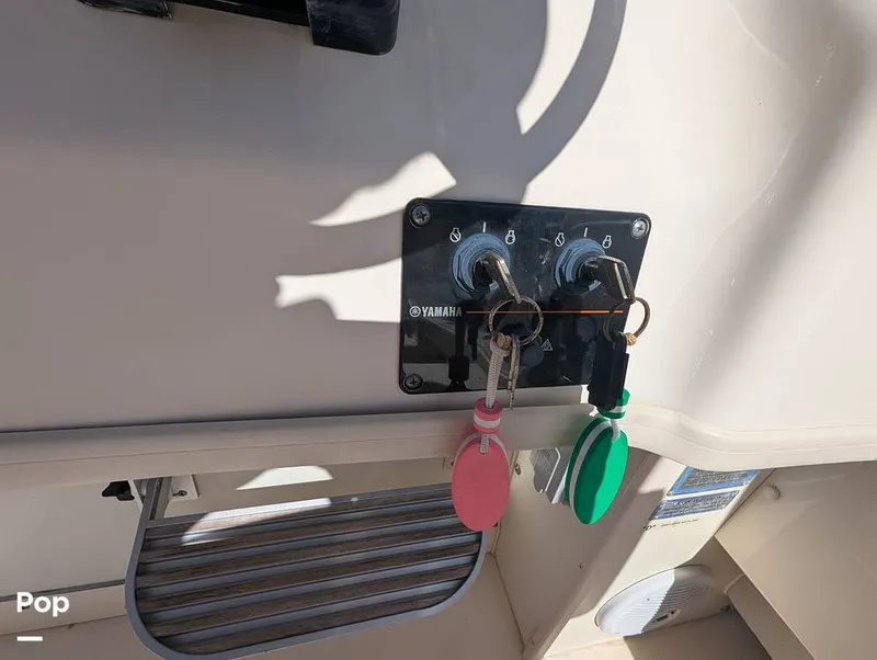 Slide: The Image of Grady-White 282 Sailfish 2005 - 15871661