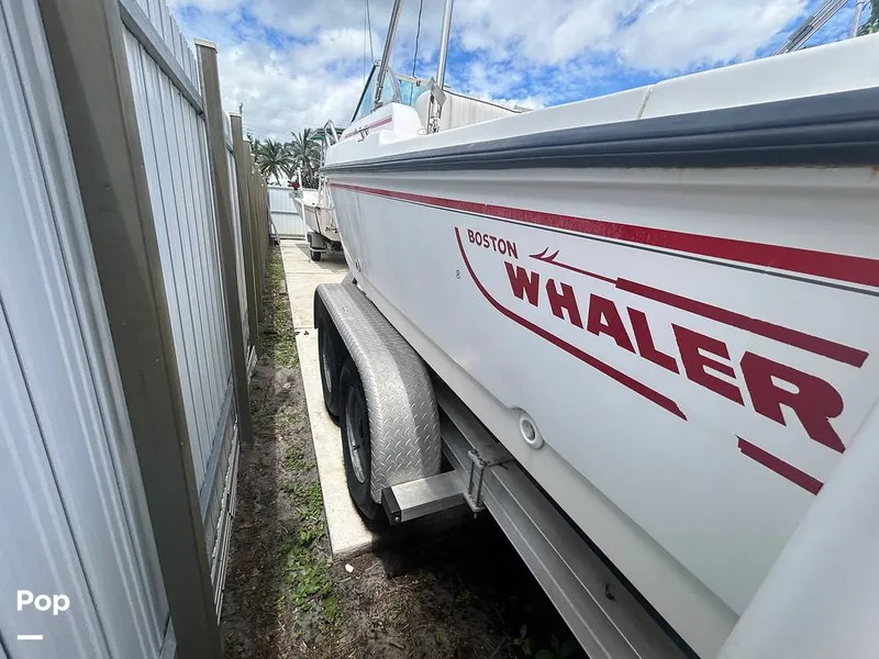 Slide: The Image of Boston Whaler Dauntless 20 1996 - 16327799