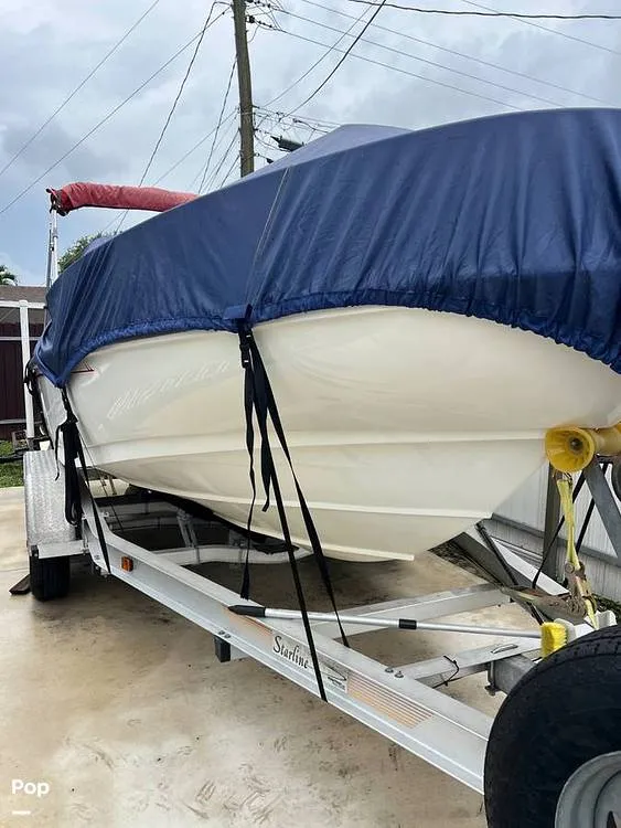 Slide: The Image of Boston Whaler Dauntless 20 1996 - 15821800