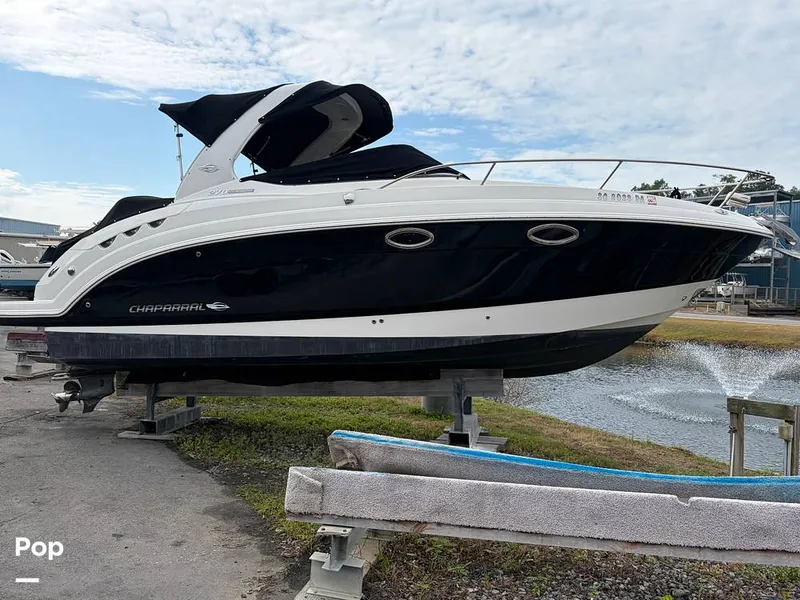 Slide: The Image of Chaparral 270 Signature 2010 - 16374402